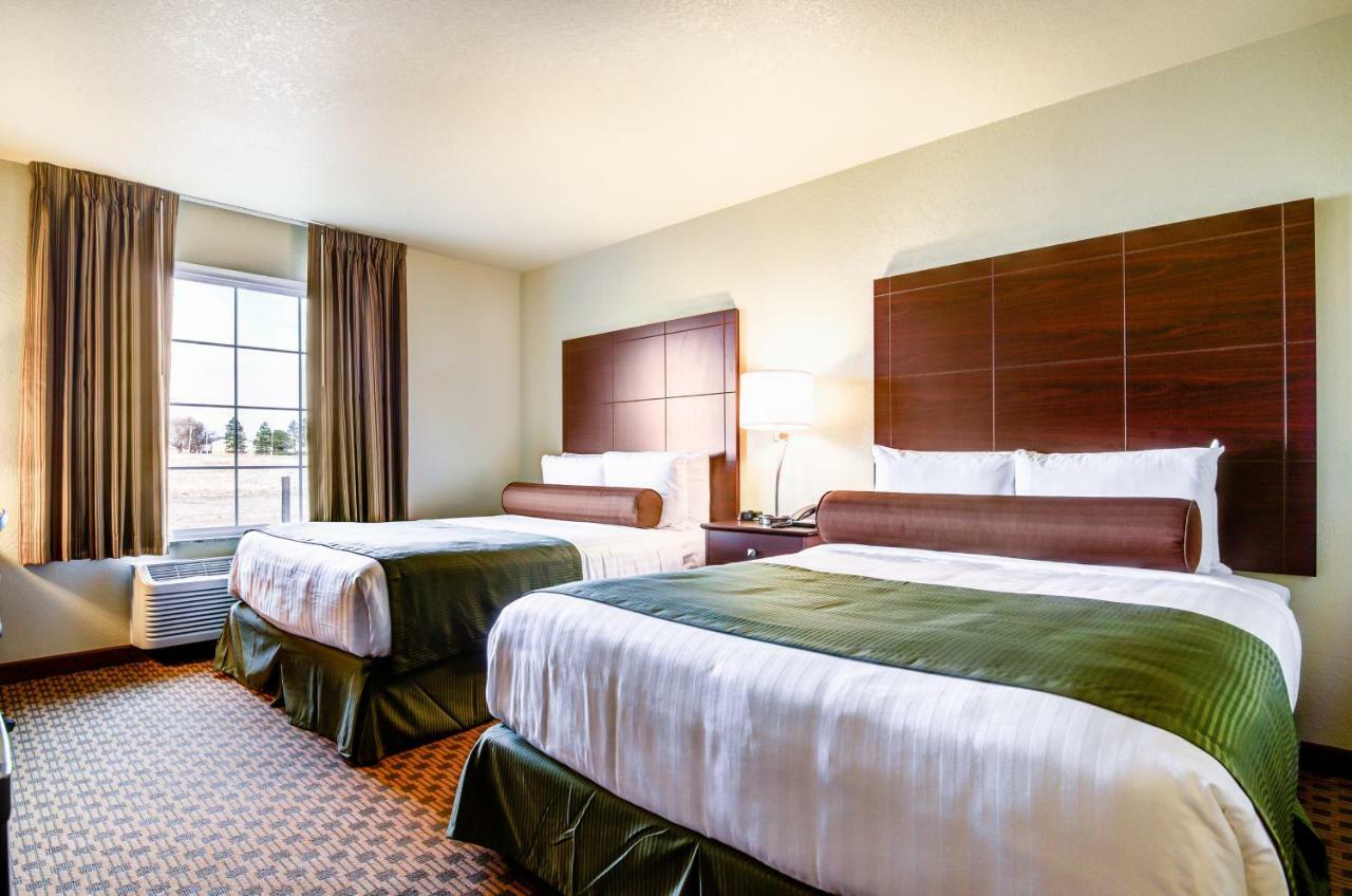 Cobblestone Inn & Suites-Winterset Ngoại thất bức ảnh